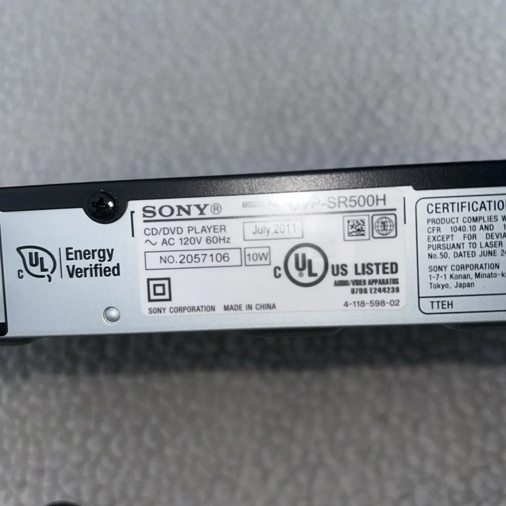 Sony DVP-SR500H‎ CD DVD Player HDMI 1080p Upscaling Black Compact Home Theater